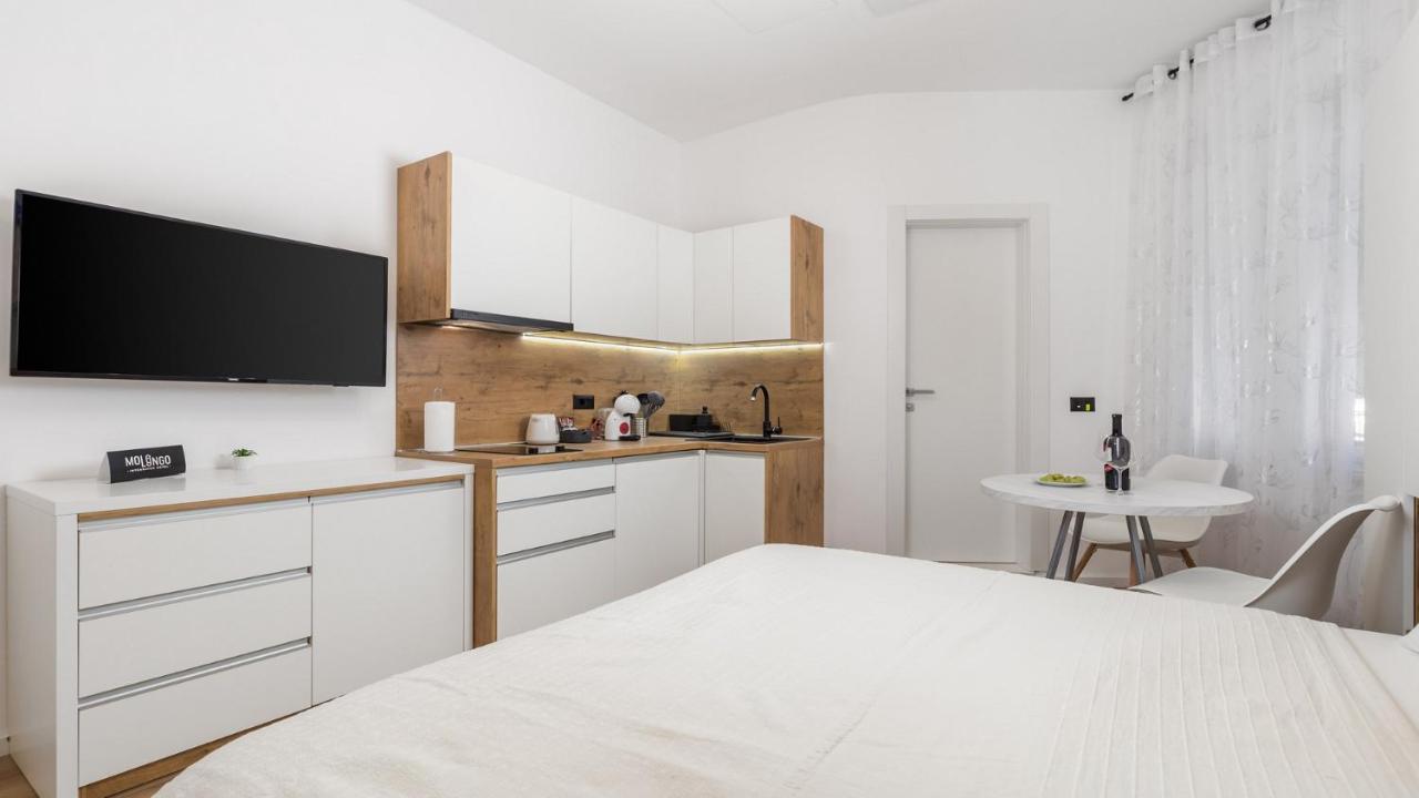Bristol Apartment *